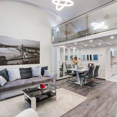 Sweet Dreams In The Heart Of The City Apartment Budapest Bilik gambar
