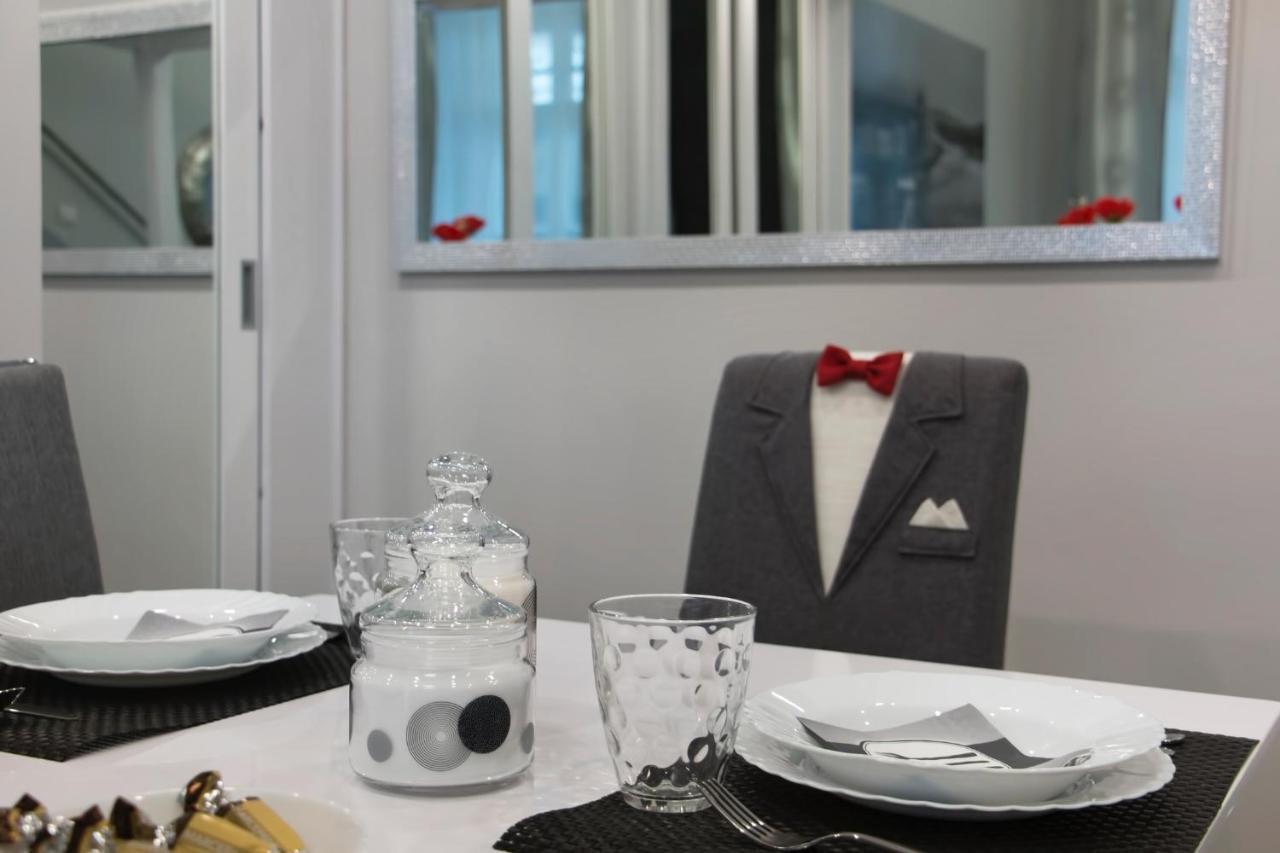 Sweet Dreams In The Heart Of The City Apartment Budapest Bilik gambar